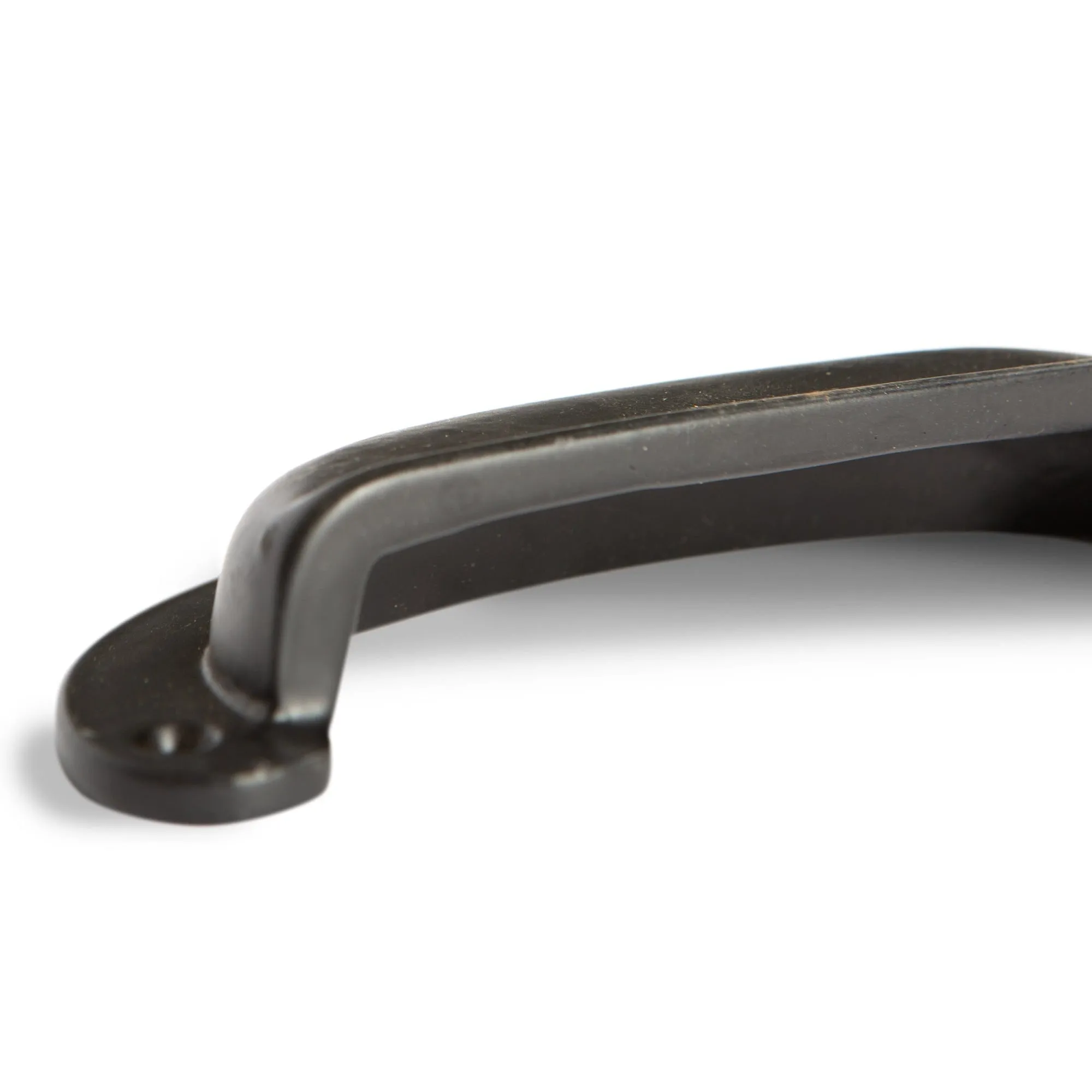 130mm x 50mm Wide Lipped Cabinet Cup Handle - By Hammer & Tongs