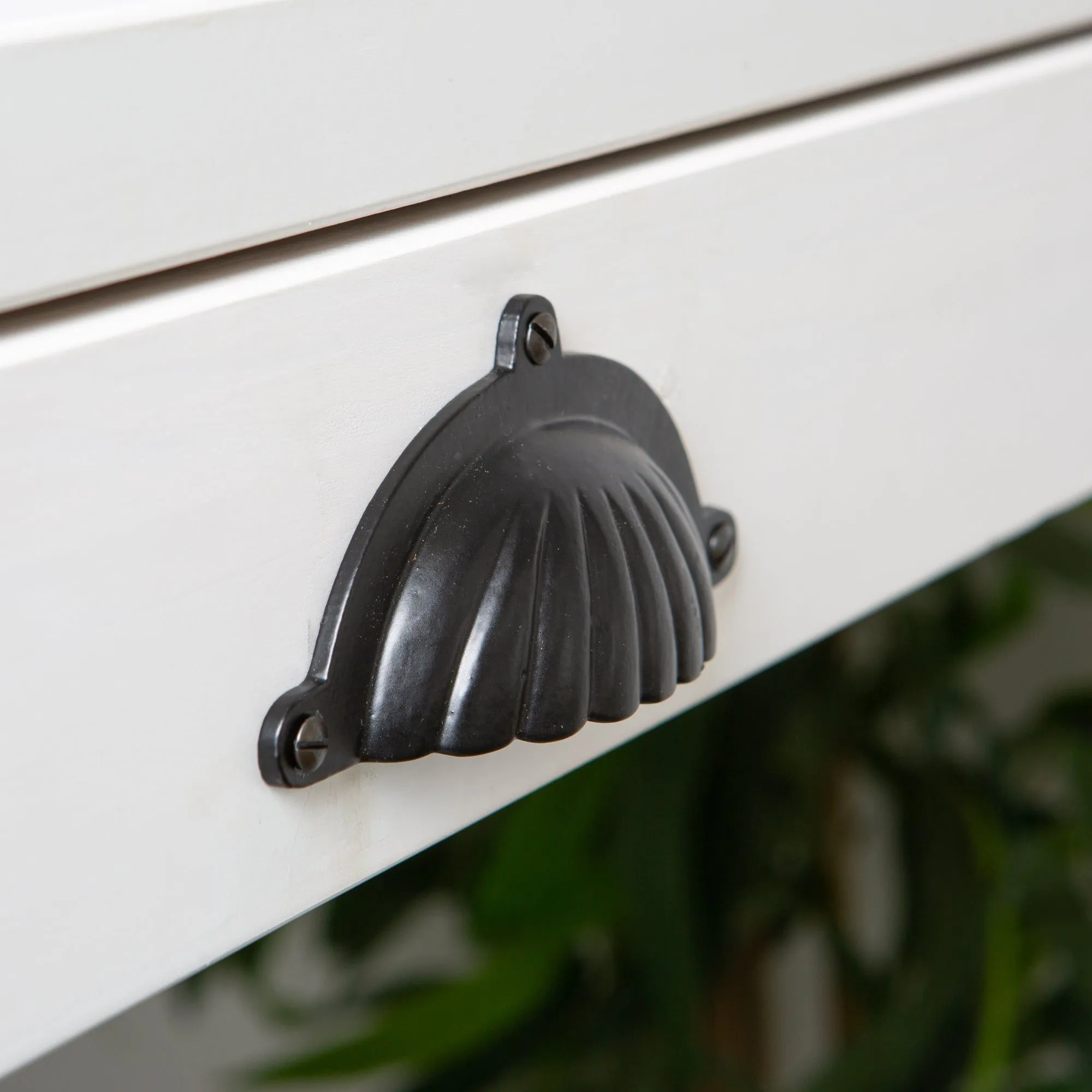 130mm x 60mm Fluted Cabinet Cup Handle - By Hammer & Tongs
