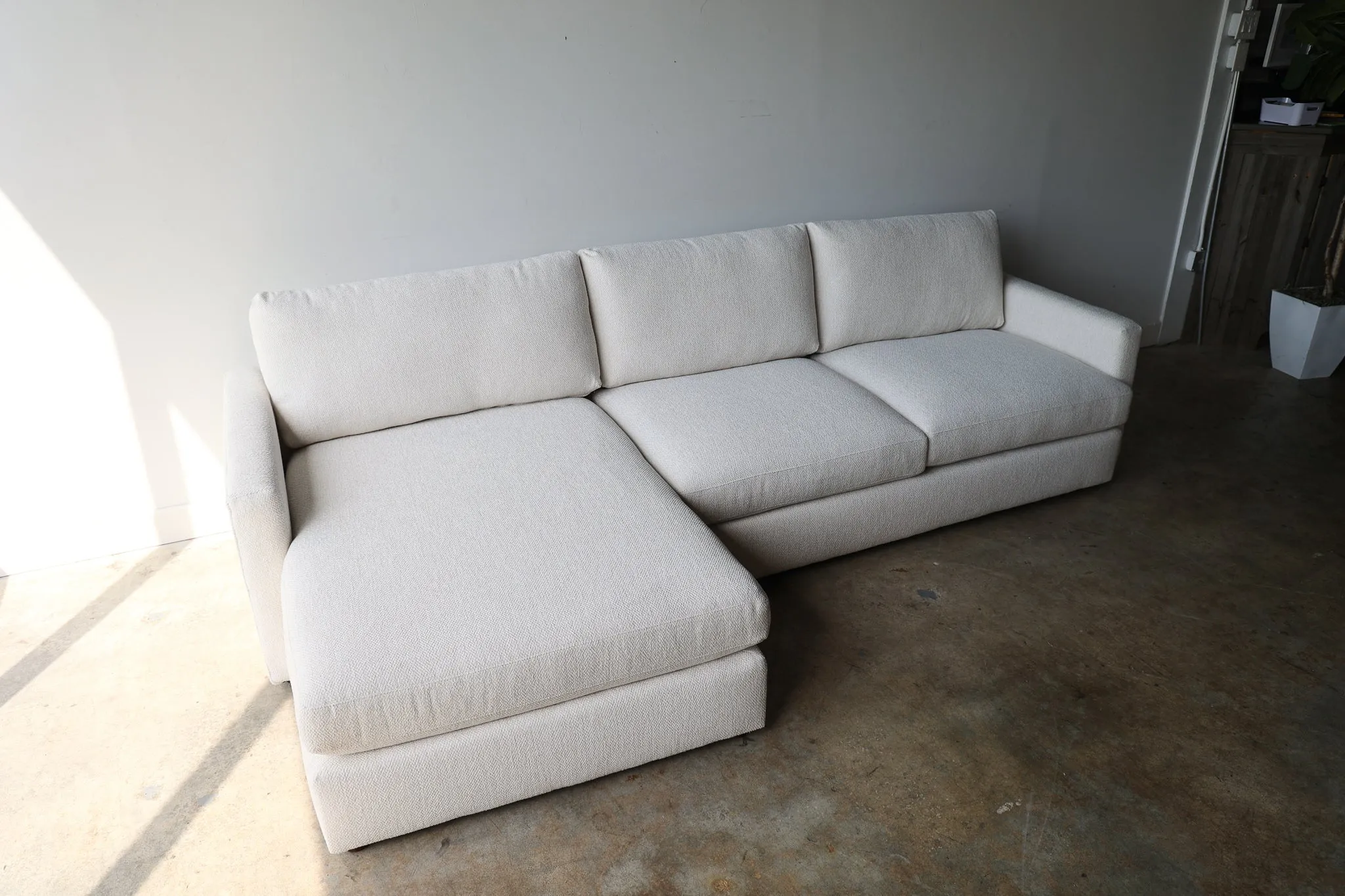 Allure Dreamy 2 Piece Sectional