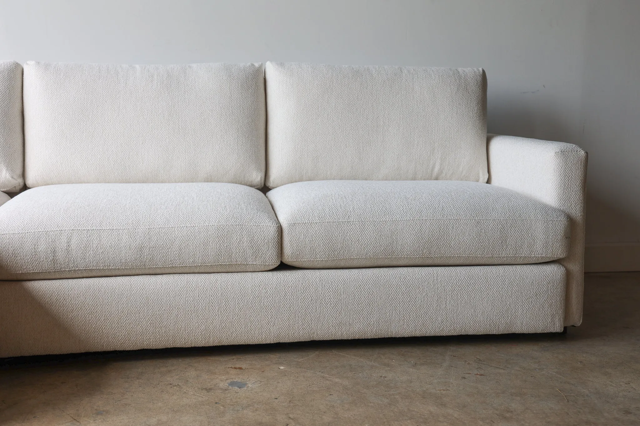 Allure Dreamy 2 Piece Sectional