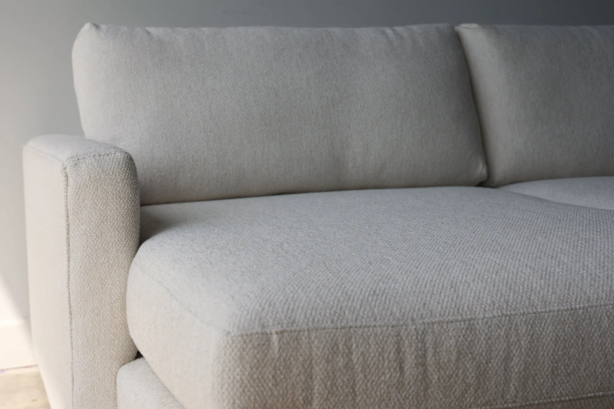 Allure Dreamy 2 Piece Sectional