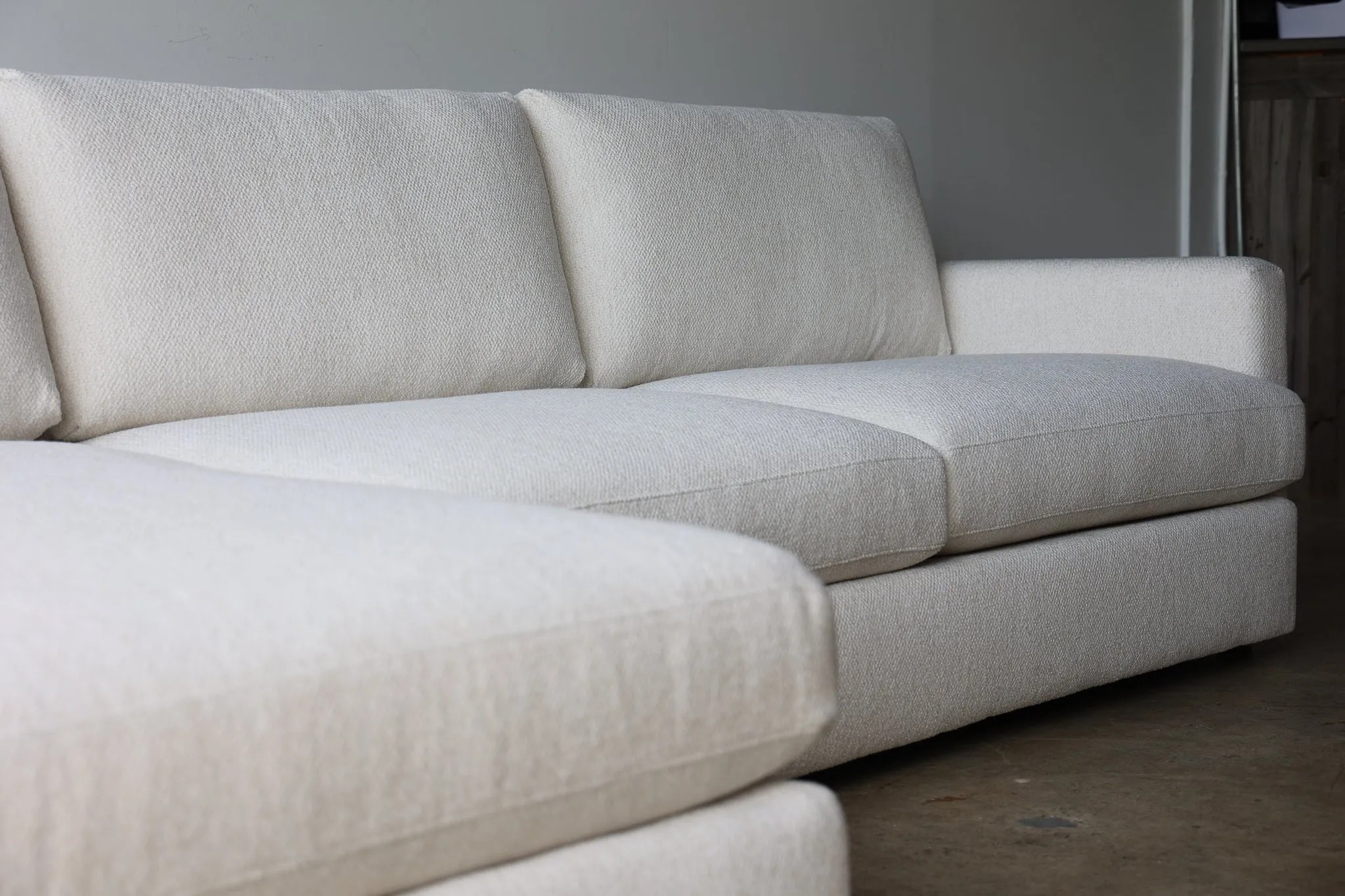 Allure Dreamy 2 Piece Sectional