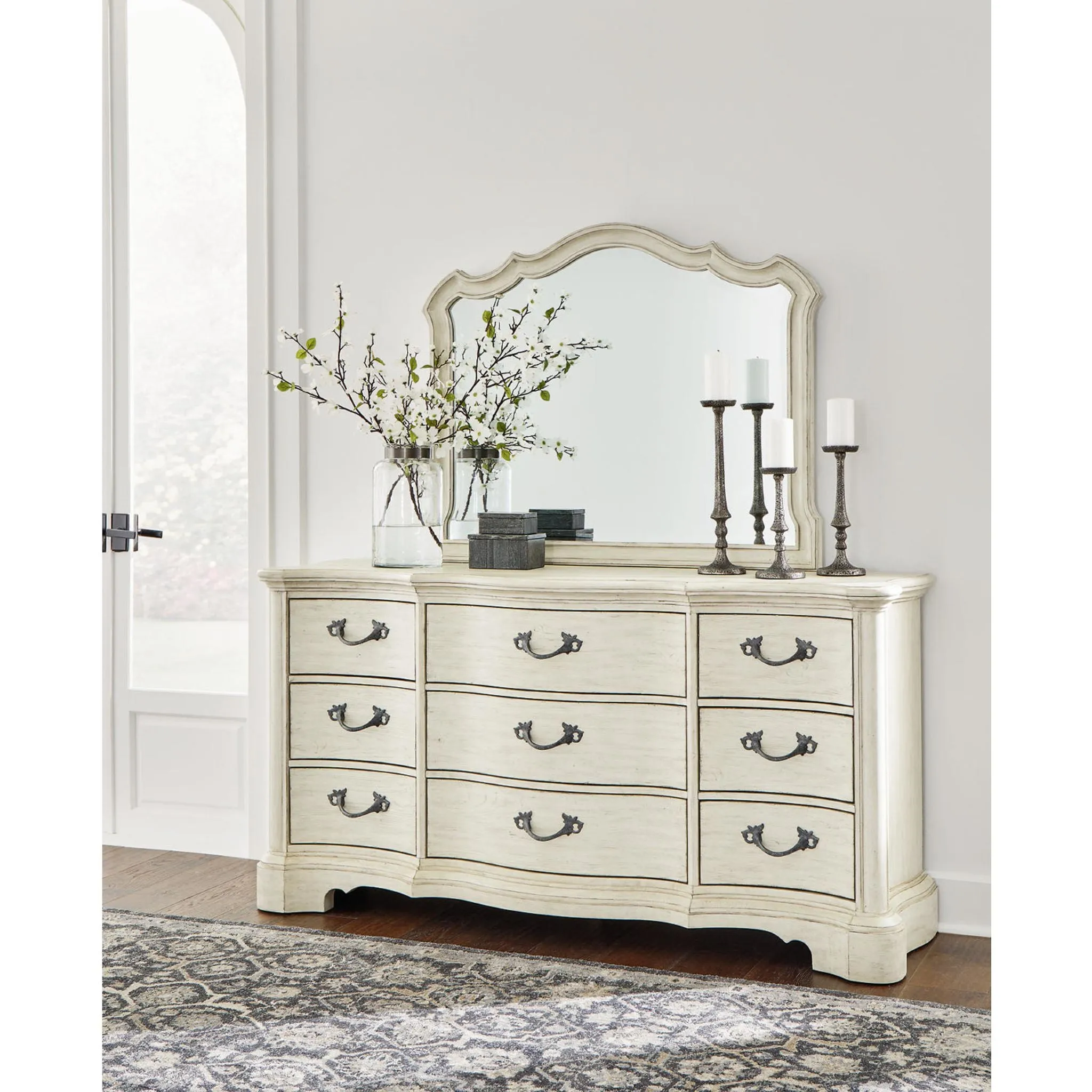 Arlendyne Dresser and Mirror - Antique White